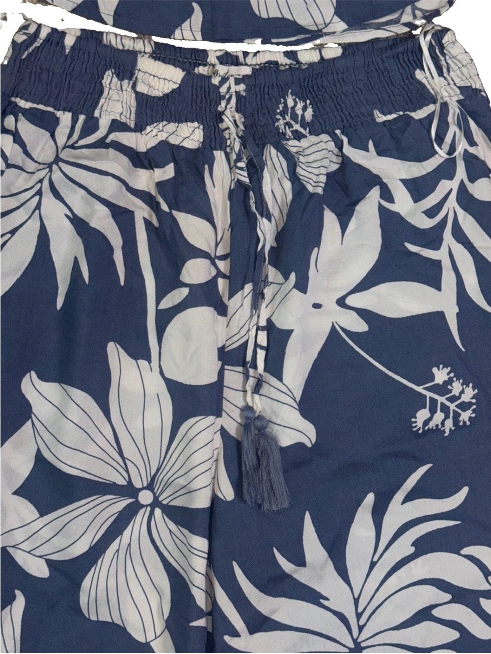 Salty Lemon Boho 2 Piece Set Sage Hibiscus Floral Crop Top Wide Leg Pants M NEW - Picture 16 of 16